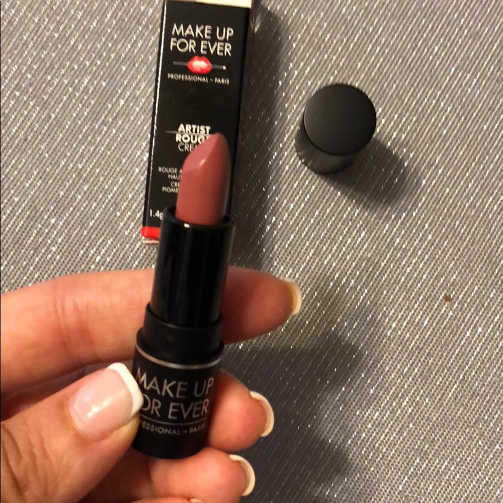 Makeup Forever Artist Rouge creme lipstick  C211